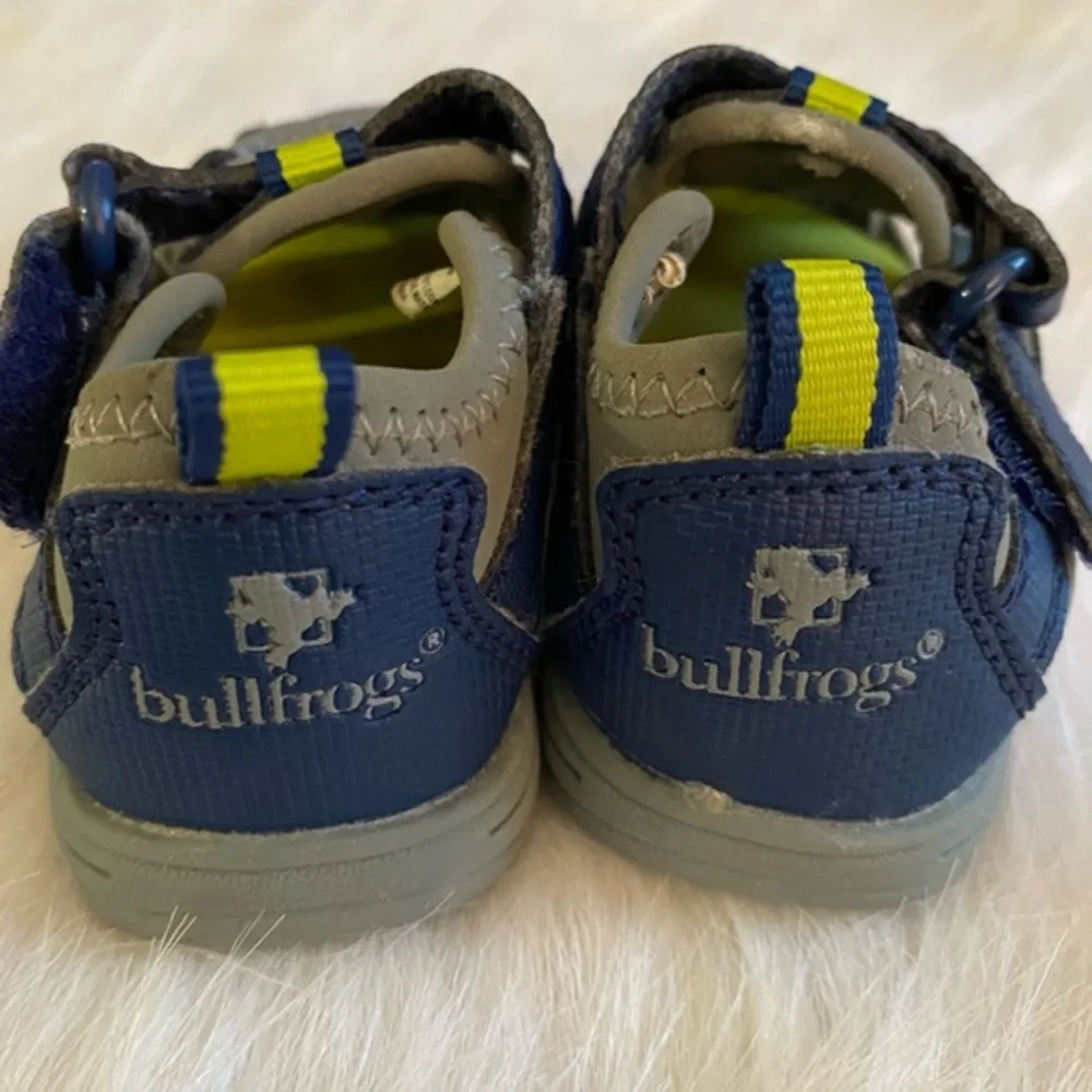 bullfrogs boys sandal’s